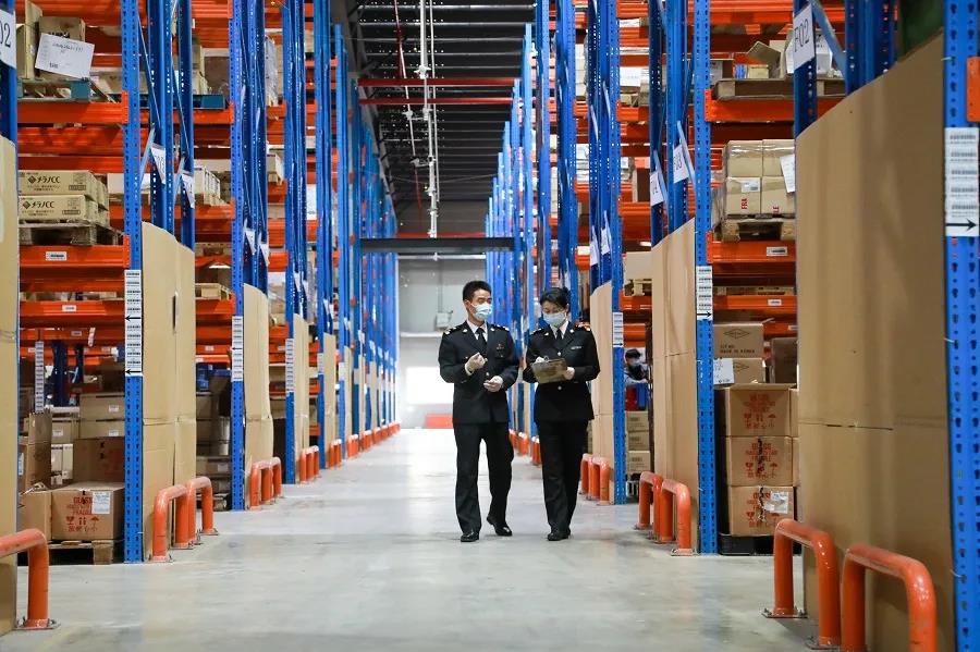 驗(yàn)放進(jìn)出口清單24.5億票，增長63.3%，我國跨境電商增長迅猛！