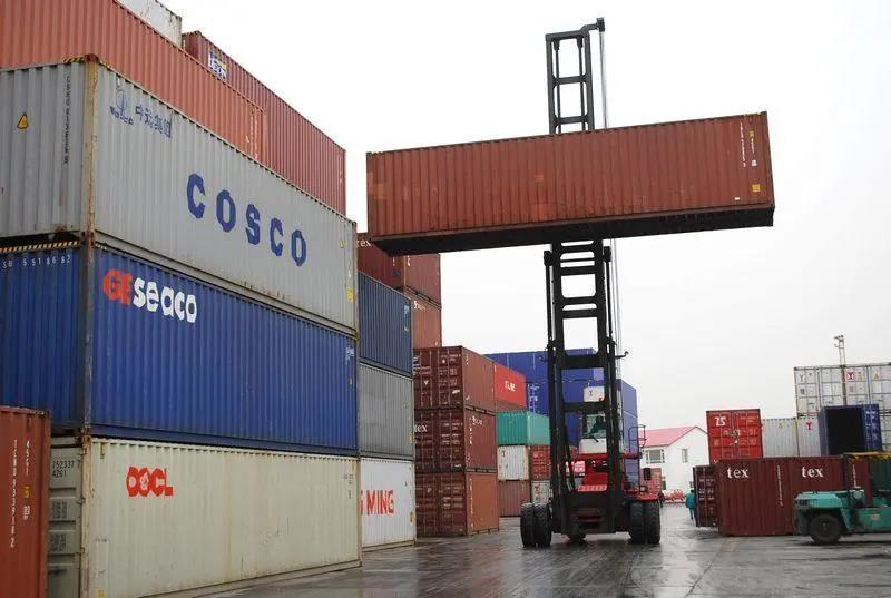 年前出貨高峰緊急殺到，缺艙缺柜缺拖車讓出口和貨代企業(yè)喘不過氣來！