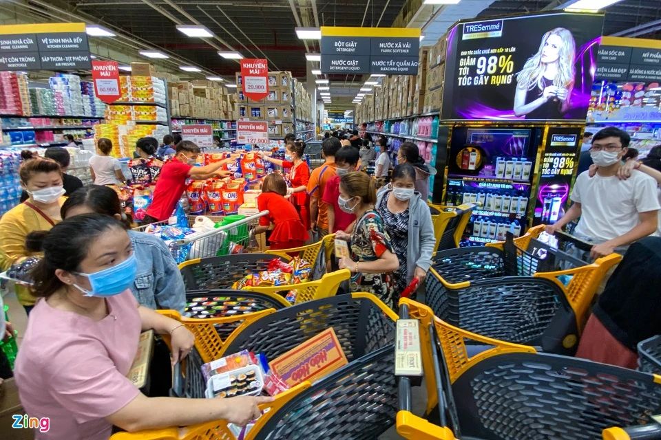 警惕！越南封城隔離，馬來西亞將封國，泰國第3波疫情兇猛，英國解封計劃放緩