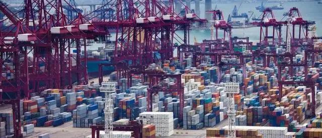 臺媒：運(yùn)力趕不上全球貿(mào)易鏈修復(fù)速度 缺艙將愈演愈烈