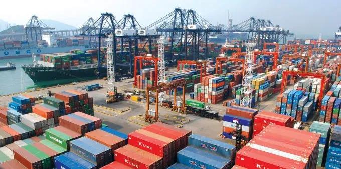 香港擁堵惡化、被跳港！裝箱或訂艙須等待數周，危險品貨物運費高達25000美元