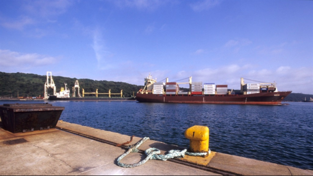 窒息！全球120多個港，堵得一抹黑！